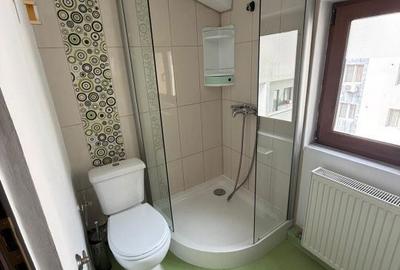 Apartament cu 3 camere, mobilat în Central - 2