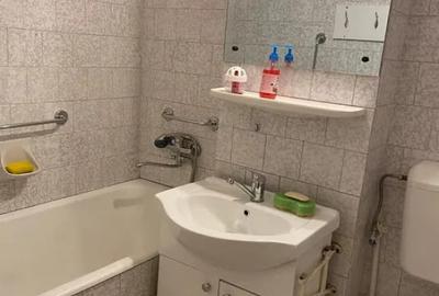 Apartament cu 3 camere decomandat în George Enescu - 2