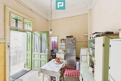 Apartament la casa, 3 camere - P-?a Catedralei - 3