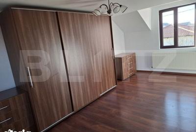 Casă cu 5 camere cu Teren 886 Mp în Central - 9
