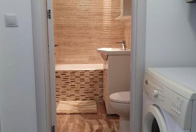 Apartament cu 2 camere decomandat în Micro 3 - 3