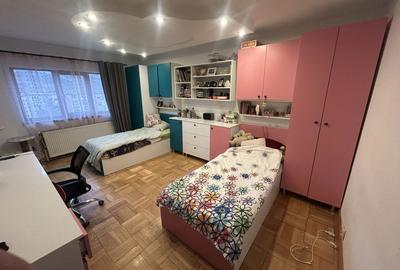 Apartament cu 2 camere decomandat în Petros - 1