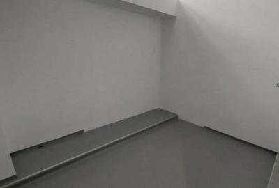 Bd. Mamaia, spatiu birouri 193 mp., cladire reprezentativa - 1