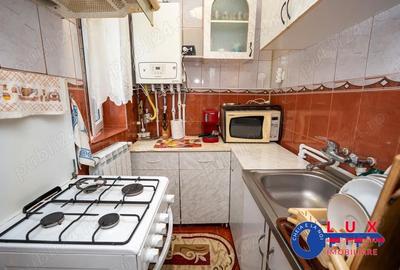 Apartament cu 3 camere semidecomandat în Neptun - 4