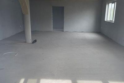 Casă cu 4 camere în Poroschia - 3