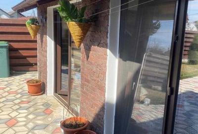 Casă cu 4 camere cu Teren 150 Mp în Bradu - 2