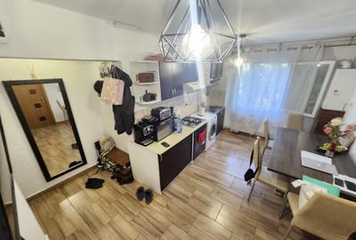 2 Cam-Circumvalatiunii-3 Min de Centru-Mobilat-Centrala--60MP-95000 Euro! - 8