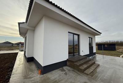 Casă cu 4 camere în Cheriu - 7