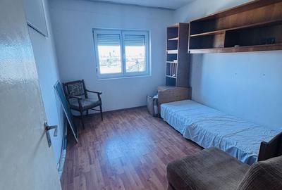 Apartament cu 3 camere decomandat în Central - 2