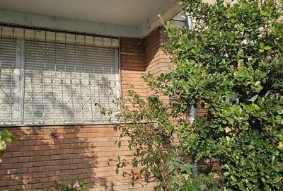 Apartament cu 2 camere semidecomandat în Cantemir