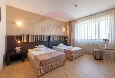 Hotel/Pensiune, de 4,375 mp, în Libertății - 12