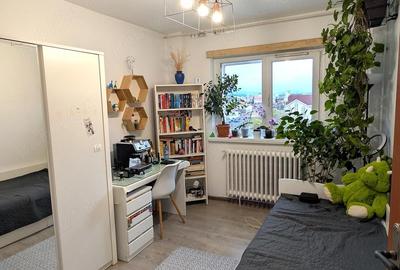 Apartament cu 4 camere decomandat în Aurel Vlaicu - 8