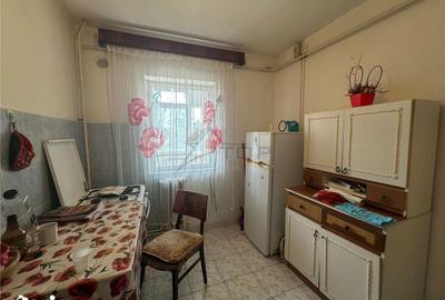 Garsonieră în Baza 3