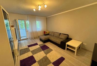 Apartament cu 4 camere decomandat în Vlădeasa - 1