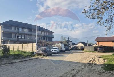 Casă cu 3 camere cu Teren 128 Mp în Central