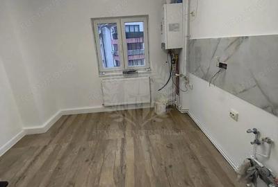Apartament cu 2 camere decomandat în 9 Mai - 9