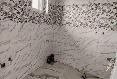 Casă individuală cu 4 camere cu Canalizare în Central - 23