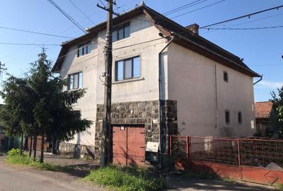 Vand sau schimb casa 4 camere cu 2600 mp teren, Central, Reghin, Mures - 3