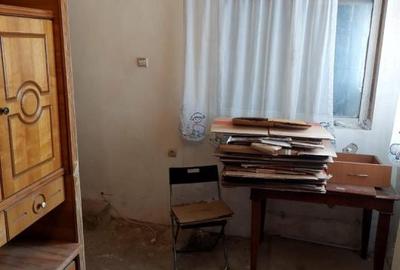 Casa 3 camere in Regie-Podul Grand  pret 600 - 8