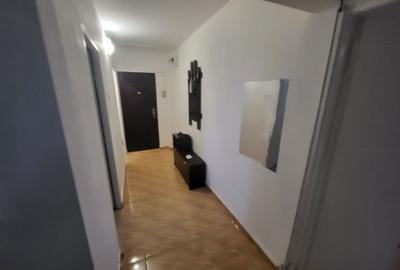 Apartament cu 2 camere decomandat în Central - 3