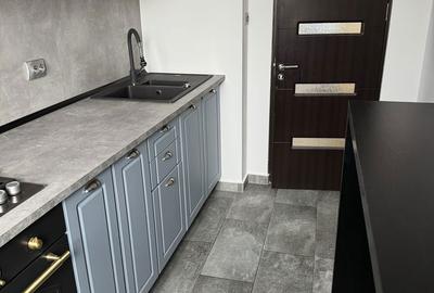 Apartament cu 3 camere decomandat în Popoveni - 2