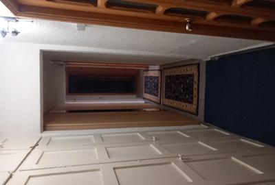 Inchiriez apartament 3 camere - 6