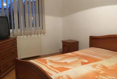 Proprietar, Inchiriez Apartament 3 Camere confort 1 Decomandat - 3