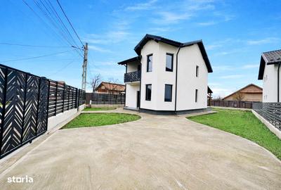 Casă cu 5 camere cu Teren 500 Mp în Central - 1