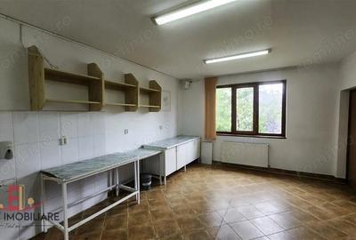 Cazare muncitori, spatiu birouri, 7 camere, etaj 1, parcare - 7