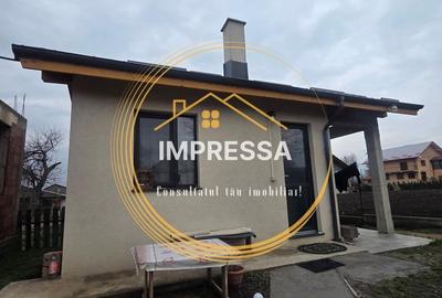 Casă cu 4 camere în Mihoveni - 10