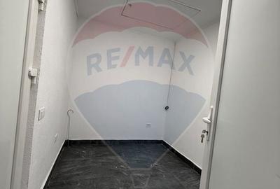 Spatiu comercial de inchiriat Com.Podari - 3