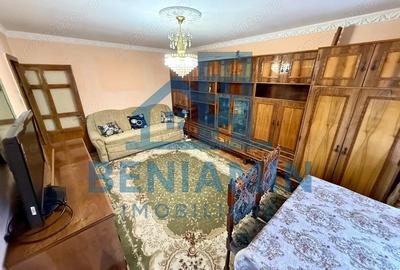 2 Decomandate -Centrala termica - Etaj 1 -Mobilat - 1 Mai - Medicina - 2