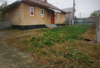 Casă cu 4 camere în Parepa-Rușani - 8