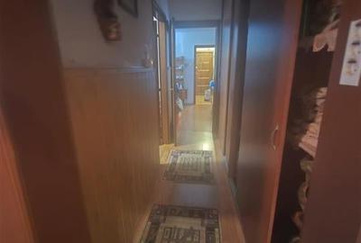 Apartament cu trei camere  Et 1  Fagaras - 8
