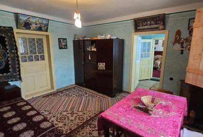 Casă cu 3 camere cu Teren 5689 Mp în Liteni (Moara) - 1