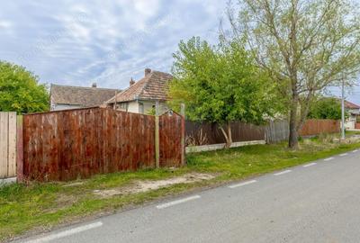 Casă cu 9 camere cu Canalizare în Central - 19