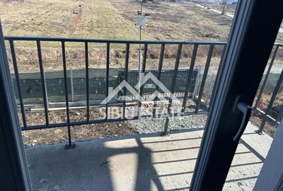 Duplex cu 4 camere cu Canalizare în Mohu - 7