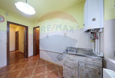 Apartament cu 2 camere, Tractorul! - 7