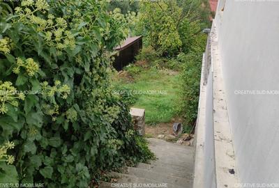 Sinaia / Peles - Vila D + P + M - 10 Camere - 260 mp utili - 700 mp teren - 5