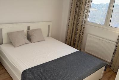 Apartament cu 2 camere decomandat în P-ța Victoriei - 3