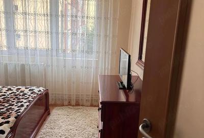 Apartament cu 2 camere decomandat în Micro III - 7