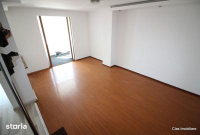Apartament cu 3 camere decomandat în Tineretului - 9