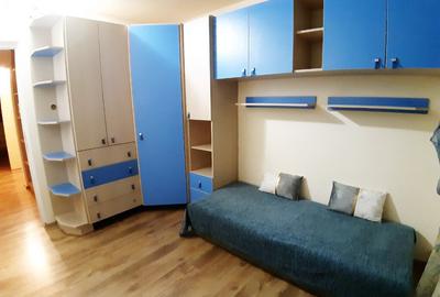 Apartament 4 camere renovat si semimobilat zona 700 - 12