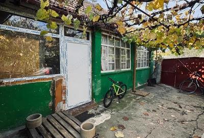 Casă cu 3 camere în Central