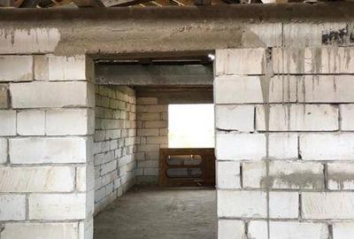 Casă cu 4 camere cu Teren 240 Mp în Buntești - 3