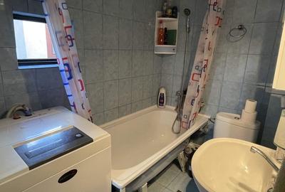 Casa traditionala, 106 mp., Teren 2227, D = 20 m + GARAJ, Clocociov - 20