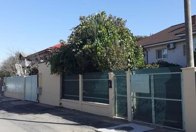 Casă cu 9 camere cu Teren 800 Mp în Mangalia - 2