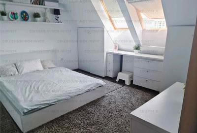 Apartament cu 3 camere decomandat în Tractorul - 4