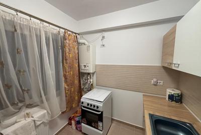 Garsonieră decomandată, mobilată în Vitan - 7