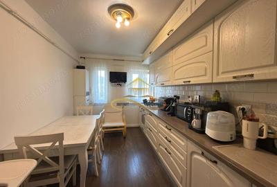 Apartament cu 2 camere decomandat, mobilat în Narcisa - 1